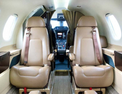 2015 Embraer Phenom 100E: 