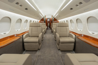 2015 Dassault Falcon 7X: Forward Cabin Aft View