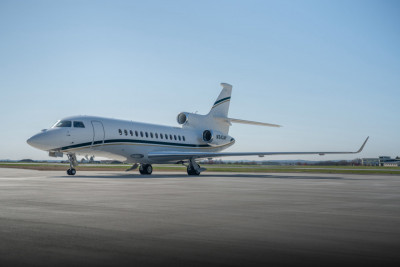 2015 Dassault Falcon 7X: Exterior