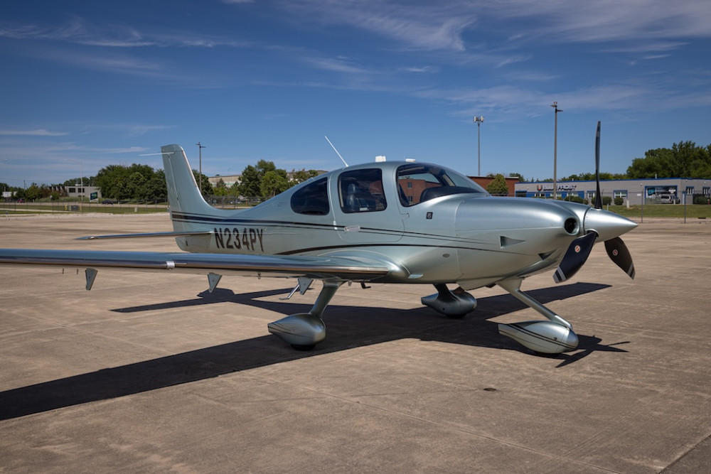 photo of 2019 Cirrus SR22T G6 GTS