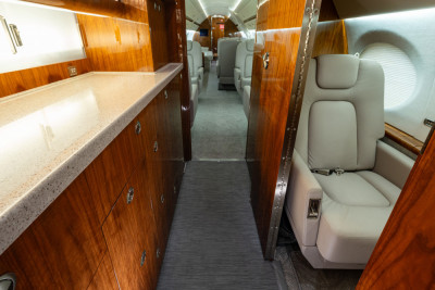 2009 Gulfstream G550: 