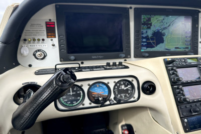 2006 Cirrus SR22 GTS: 