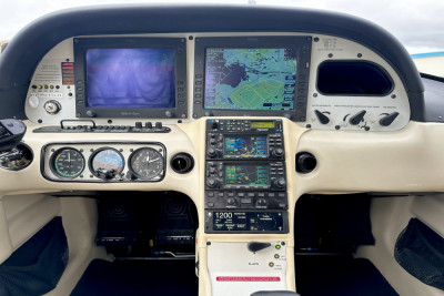 2006 Cirrus SR22 GTS: 