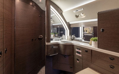 2011 Gulfstream G550: 