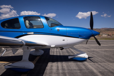 2016 Cirrus SR22T G5 GTS: 