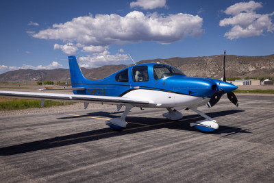 2016 Cirrus SR22T G5 GTS: 