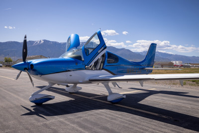 2016 Cirrus SR22T G5 GTS: 