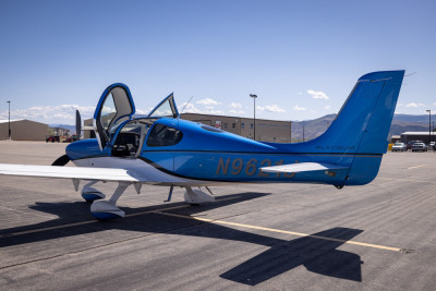 2016 Cirrus SR22T G5 GTS: 