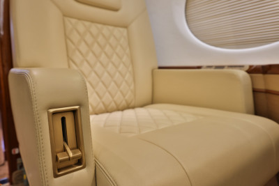 2011 Gulfstream G450: 
