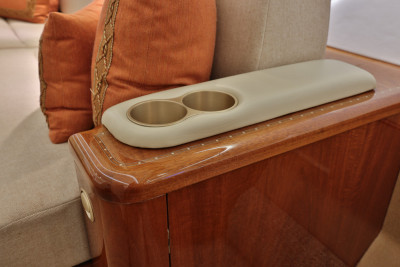 2011 Gulfstream G450: 