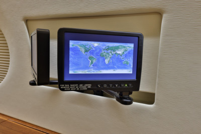 2011 Gulfstream G450: 
