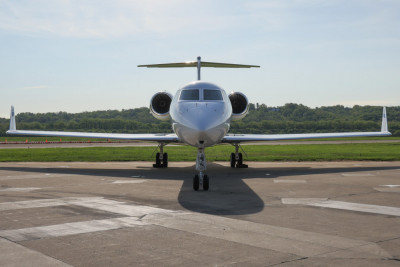 2011 Gulfstream G450: 