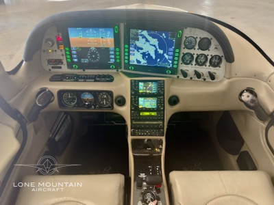 2004 Cirrus SR22 G2: 