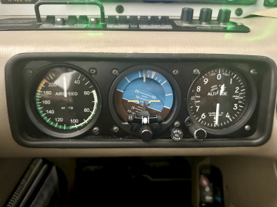 2004 Cirrus SR22 G2: 