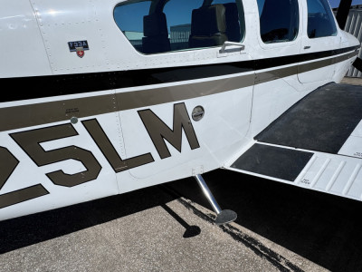 1991 Beechcraft Bonanza: 