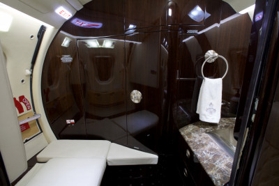 2009 Bombardier Learjet 60XR: 