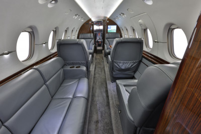2010 Hawker 900XP: 