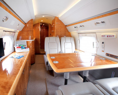 2000 Gulfstream G-V: 