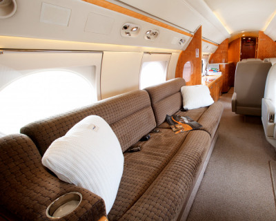 2000 Gulfstream G-V: 