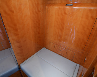 2000 Gulfstream G-V: 