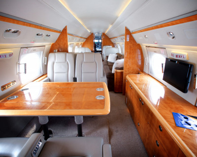 2000 Gulfstream G-V: 