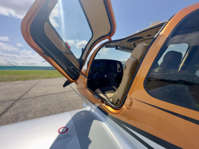 2022 Cirrus SR22T G6 GTS: 