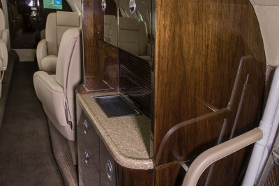 2008 Hawker 750: HB-0026 Galley