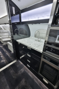 2016 Gulfstream G650: 