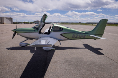 2020 Cirrus SR22T G6 GTS: 