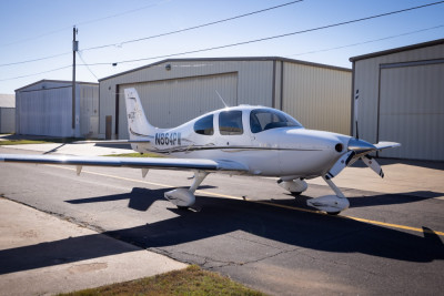 2006 Cirrus SR22 GTS: 