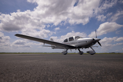 2008 Cirrus SR22 G3 GTS: 