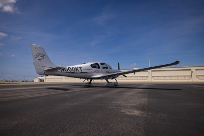 2008 Cirrus SR22 G3 GTS: 