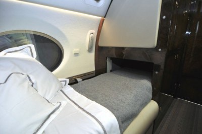 2006 Gulfstream G550: 