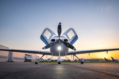 2007 Cirrus SR22 GTS: 