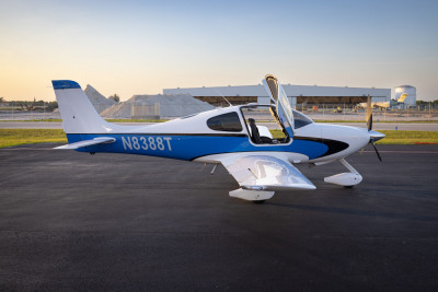 2007 Cirrus SR22 GTS: 