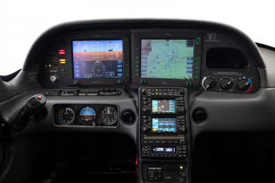 2007 Cirrus SR22 GTS: 