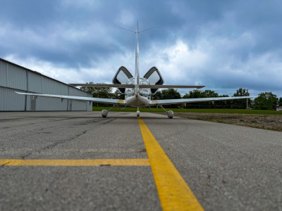 2005 Cirrus SR22 GTS: 