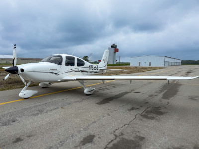 2005 Cirrus SR22 GTS: 