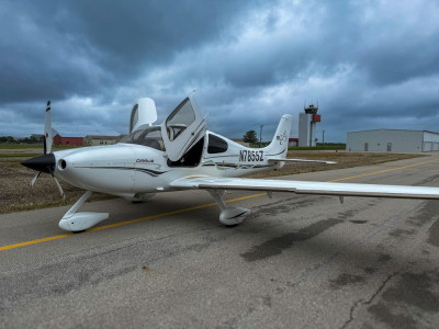 2005 Cirrus SR22 GTS: 