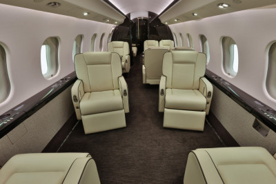 2010 Bombardier Global XRS: 