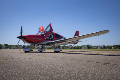 2023 Cirrus SR22T G6 GTS: 