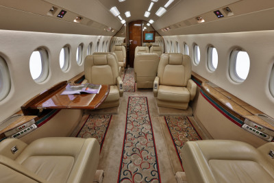 2000 Dassault Falcon 2000: 