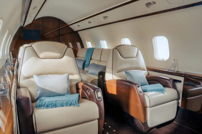 2010 Bombardier Challenger 300: 