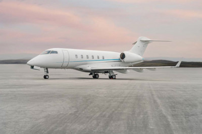 2010 Bombardier Challenger 300: 