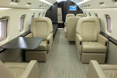 1999 Bombardier Challenger 604: 
