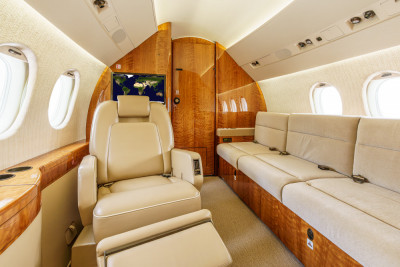 2001 Dassault Falcon 900EX: 