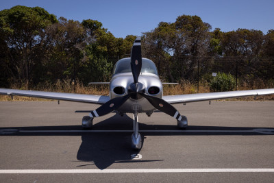 2015 Cirrus SR22T G5 GTS: 