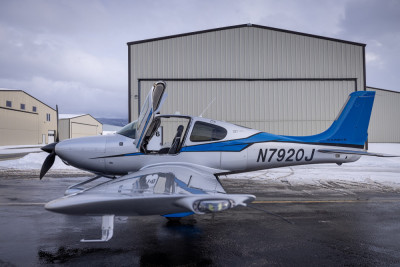 2015 Cirrus SR22T G5 GTS: 