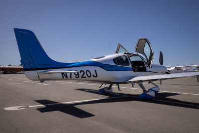 2015 Cirrus SR22T G5 GTS: 