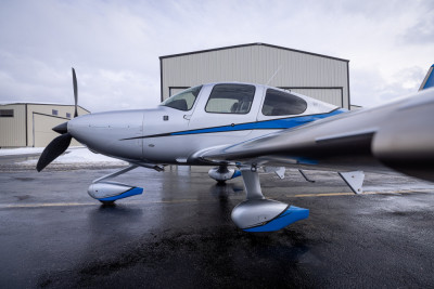 2015 Cirrus SR22T G5 GTS: 